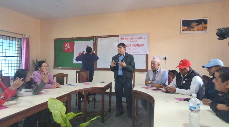 भूसालको दाबी : ओली–प्रचण्डले नेतृत्व छाडे एक हप्तामै कम्युनिष्ट एकता हुन्छ