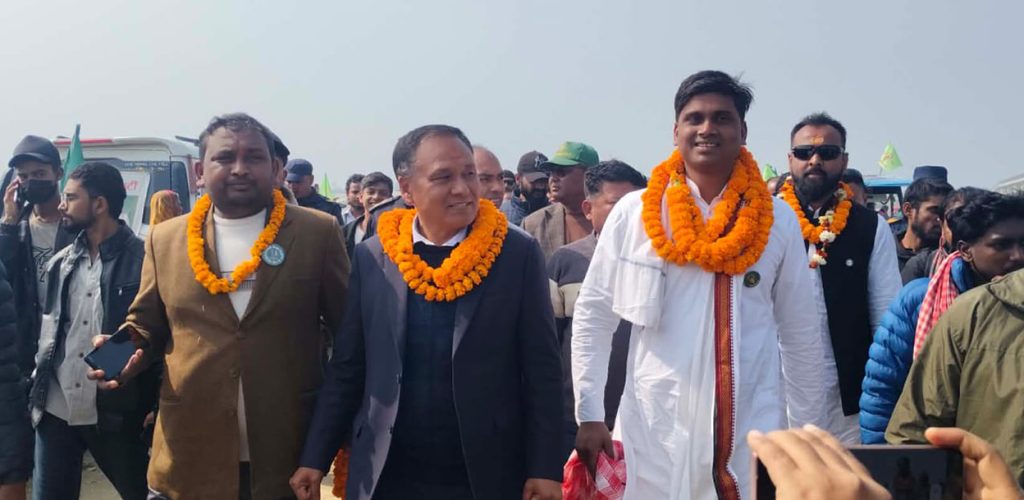 काम गर्नेलाई मौका दिनुस्, भाषण गर्ने समय सकियोः कुलमान घिसिङ