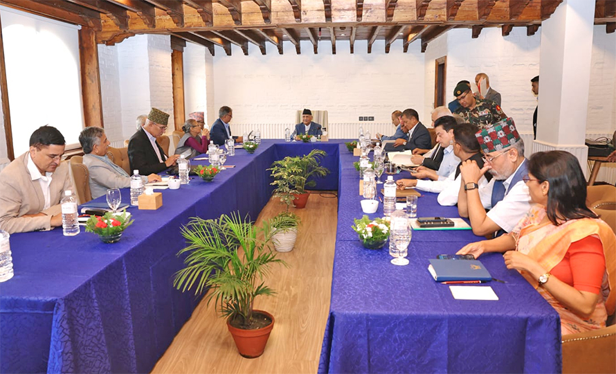 एमालेले प्रत्यक्षतर्फका उम्मेदवार टुंग्याउन सचिवालय बैठक बोलायो