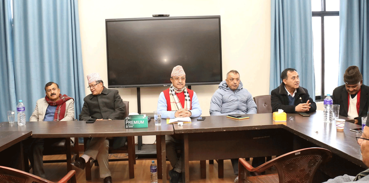 विशेष महाधिवेशनले कांग्रेसमा झमेला, मध्यमार्गको खोजी