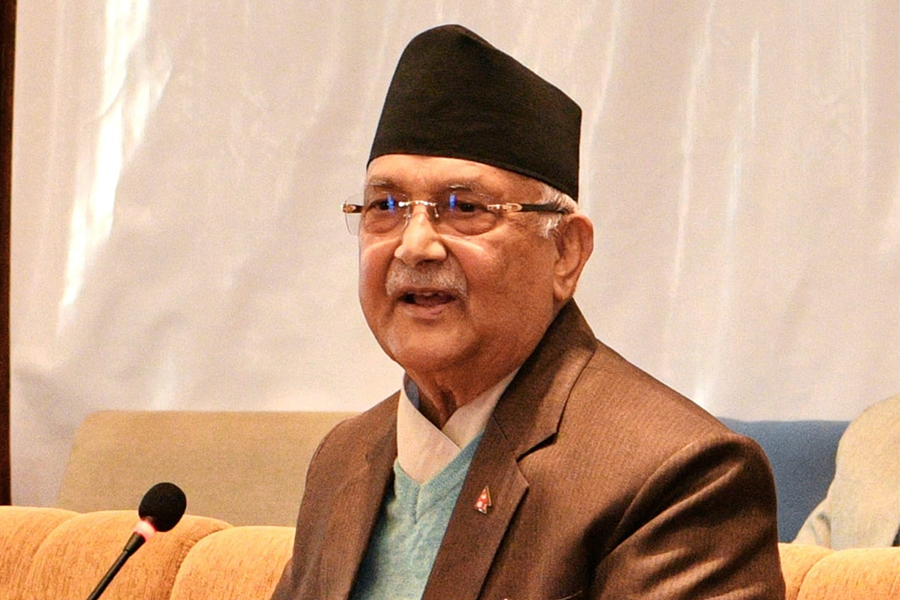 ‘पार्टीको लाइनबाहिर नबोल्नू’—एमाले सांसदलाई ओलीको निर्देशन