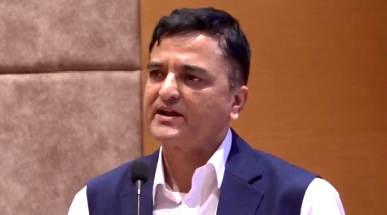 ओलीको अभिव्यक्तिले एमालेभित्र असन्तोष