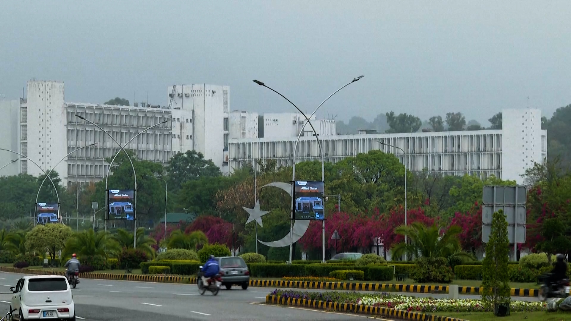 युद्धविरामपछि पनि तनाव: अमेरिका–इरान वार्ता इस्लामाबादमा हुने