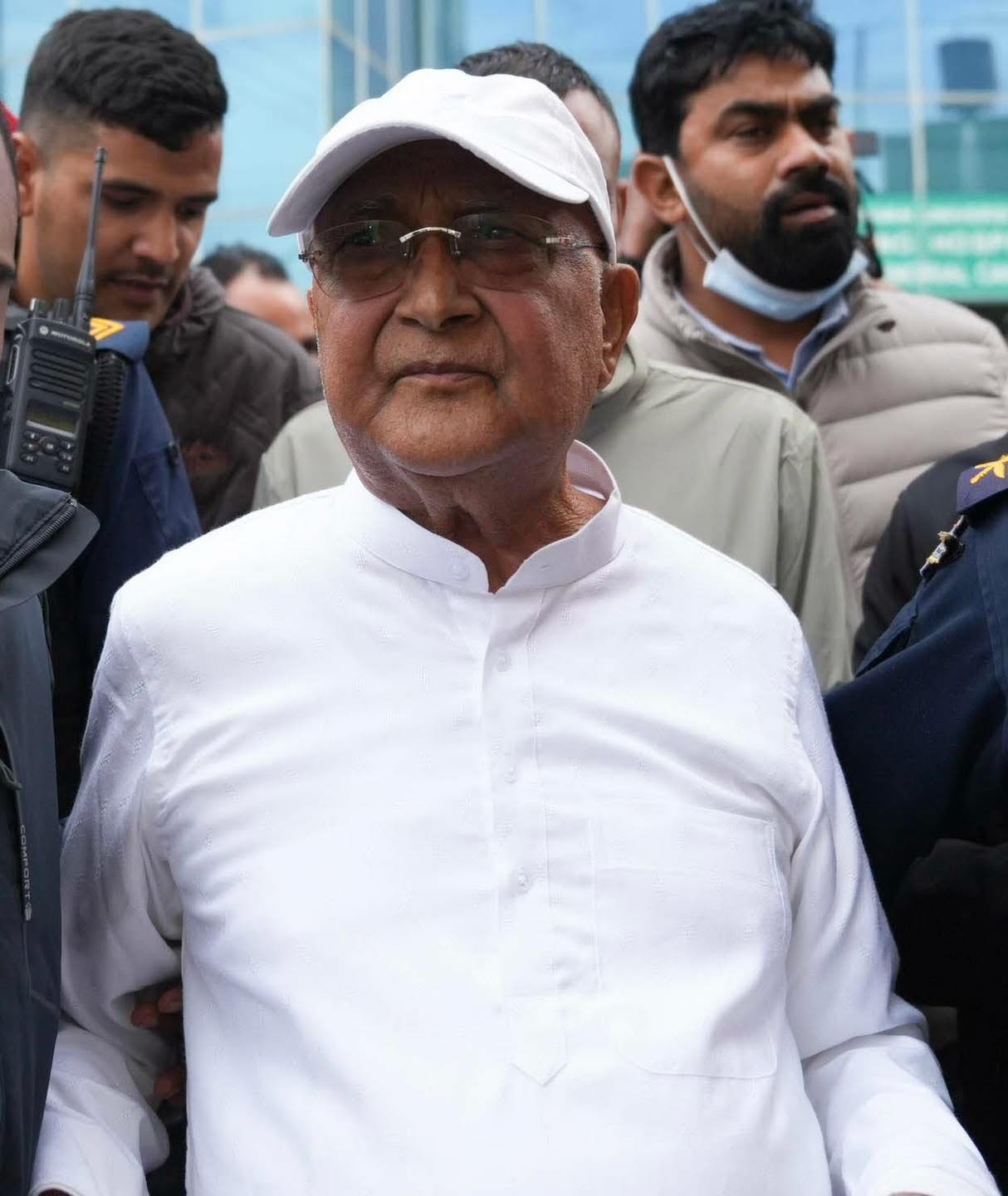 ओली पक्राउको विरोधमा एमालेको देशव्यापी आन्दोलन घोषणा