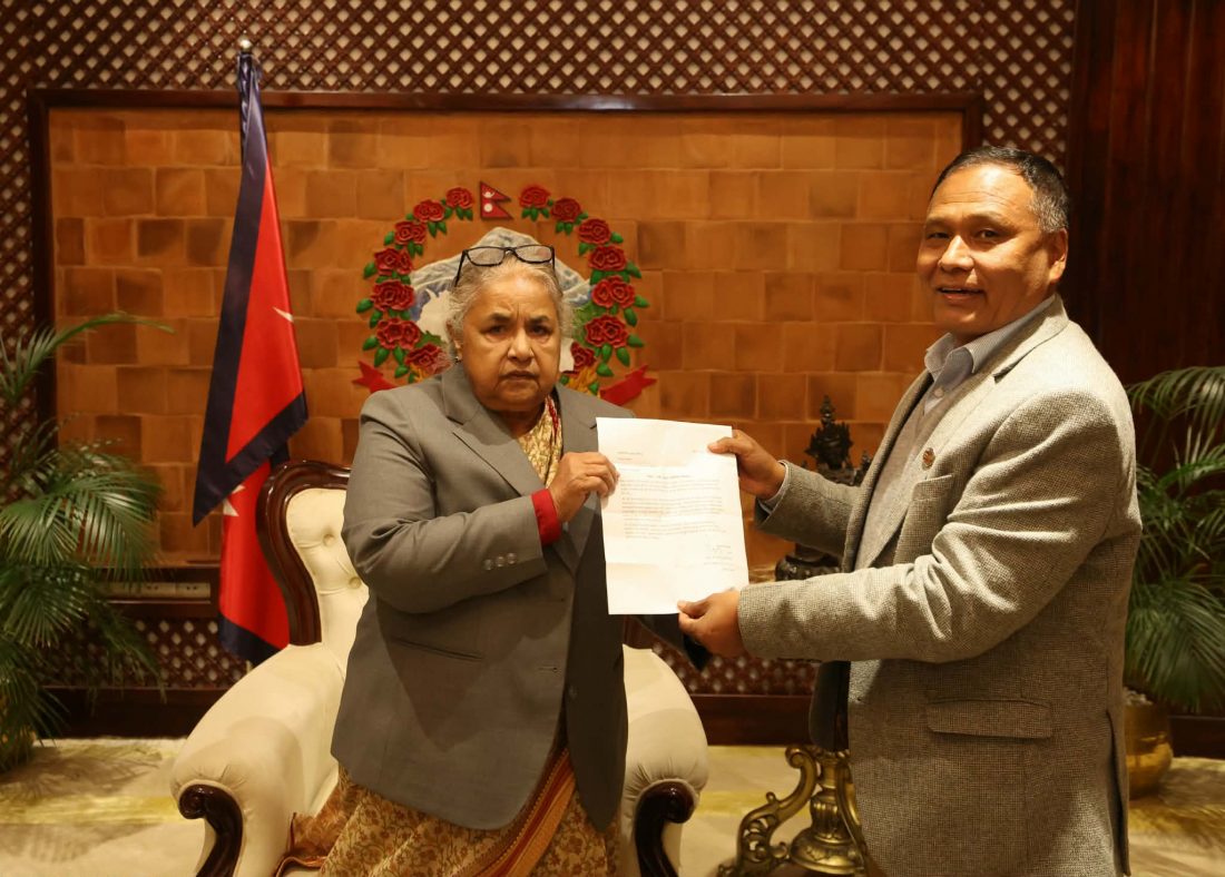 कुलमान घिसिङले दिए आफ्नो पदबाट राजीनामा