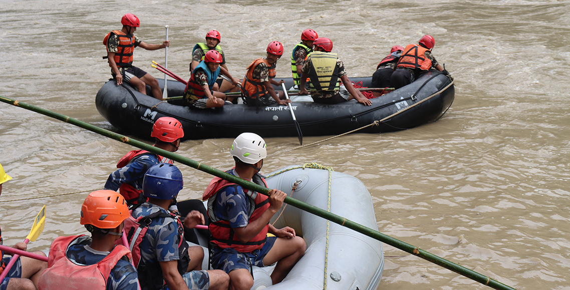 नारायणी नदीमा डुबेर दुई विद्यार्थीको मृत्यु