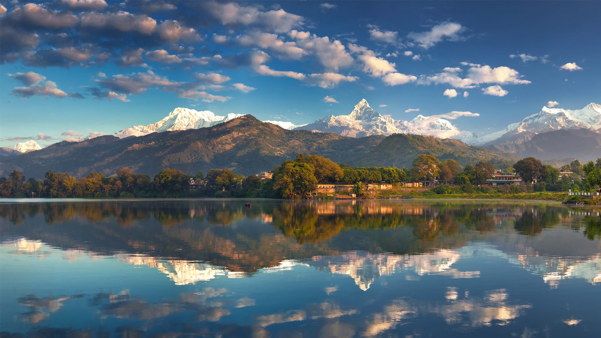 दुईदिने बिदाले पोखरामा पर्यटन चलायमान, आन्तरिक पर्यटकको भीड बढ्दो
