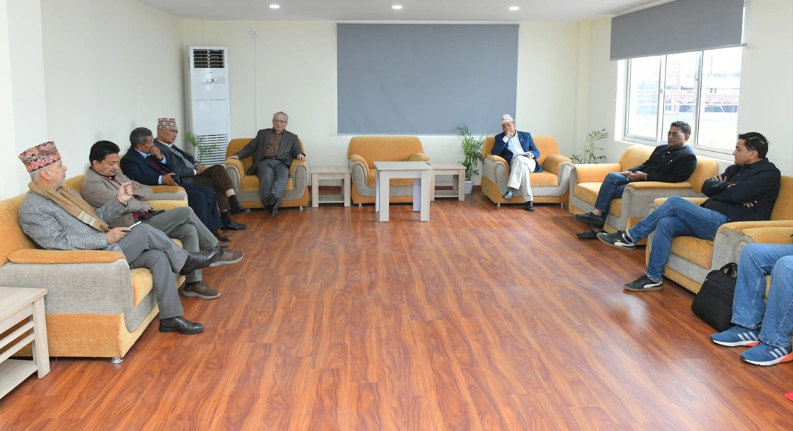 ओली पक्राउविरुद्ध एमालेको कडा निर्णय: कानुनी र राजनीतिक संघर्ष सँगै देशव्यापी प्रदर्शन घोषणा