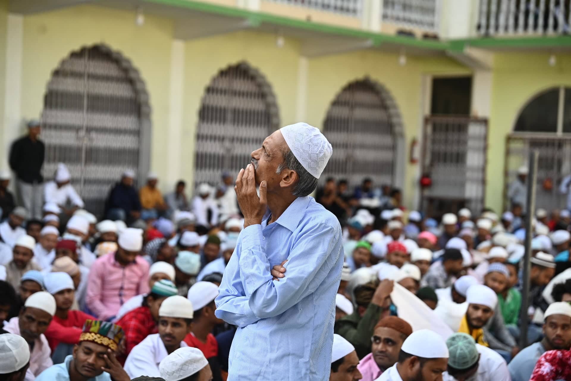देशभर बकर इदको उल्लास, मस्जिद र इदगाहमा बिहानैदेखि नमाज