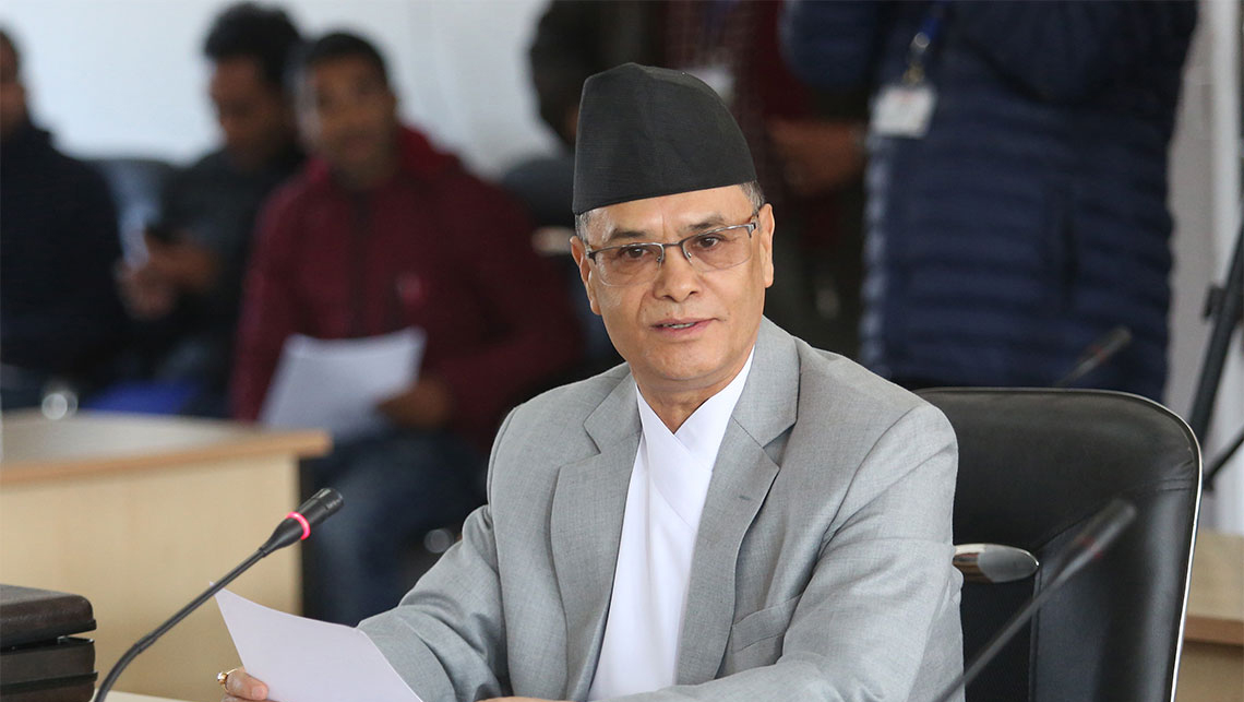 पूर्वप्रधानन्यायाधीश चोलेन्द्रशम्शेर राणा प्रहरीको 'सुरक्षा'मा कि 'पक्राउ' ?