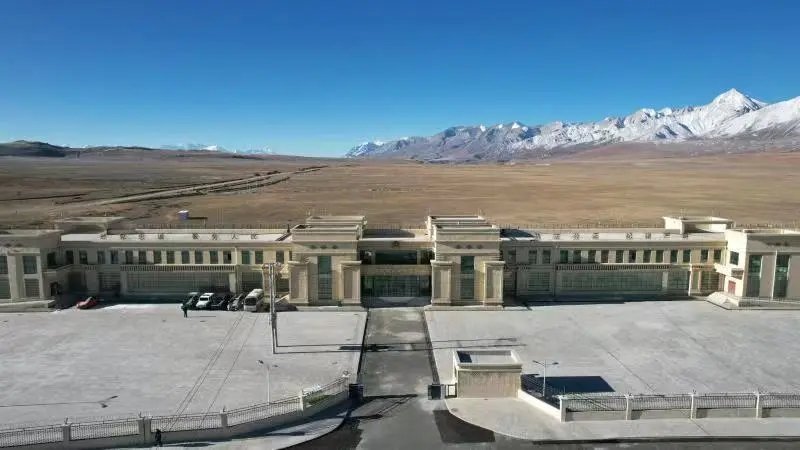 कोरलानाकाबाट १५ दिनमै पौने दुई अर्ब राजस्व संकलन