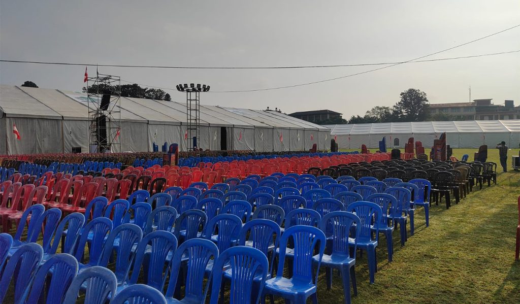 कांग्रेस महाधिवेशनको बन्दसत्र पनि खुलामञ्चमै