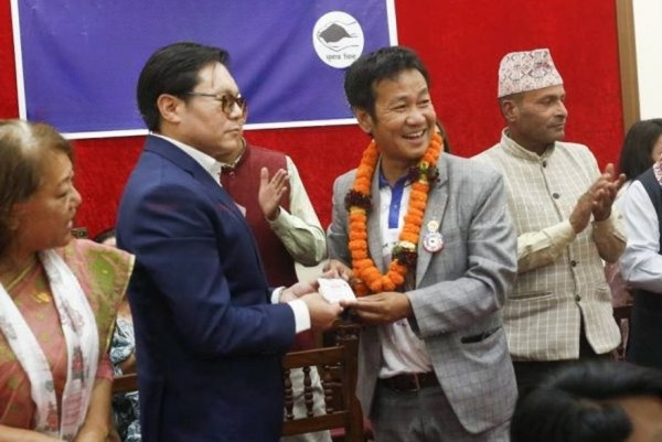 श्रम संस्कृति पार्टीमा प्रवेश गरे पूर्वमन्त्री सुदन किराँती