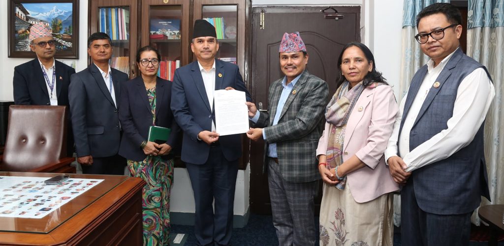 मनसुनजन्य विपद्‍बारे गृहमन्त्रीको ध्यानाकर्षण गराउन संसद्‍मा प्रस्ताव दर्ता