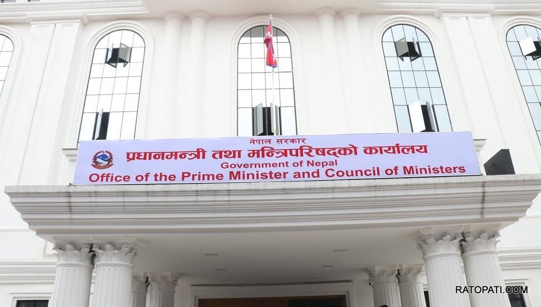 ग्यास अभावबारे प्रधानमन्त्री कार्यालयको चासो, दशैंसम्म मासिक ५० हजार मेट्रिक टनभन्दा बढी आयात गर्ने निर्णय